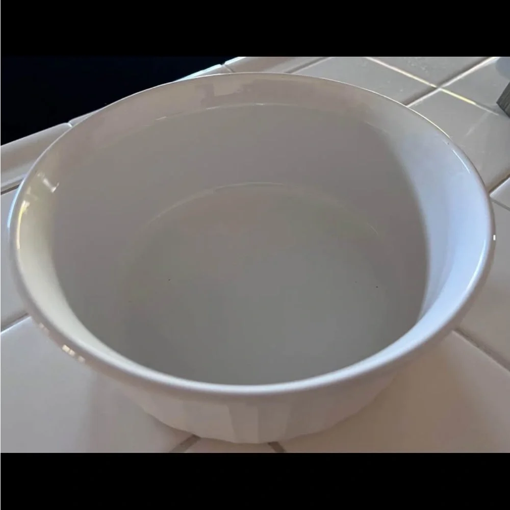 Corning Ware French White 1.5 Quart Baking Dish CORING WARE STAMPED Vintage